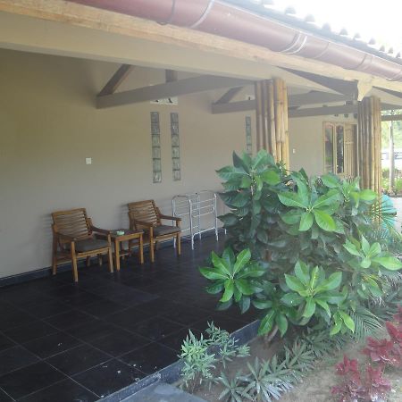 Villa Surga Sumbawa Sekongkang Buitenkant foto